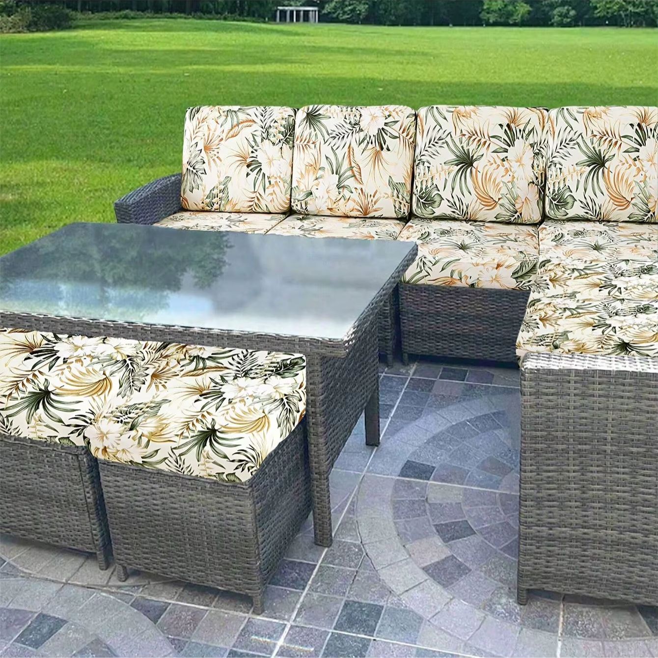 Pokrowce na poduszki do sof z  – Outdoor Furniture No Cushions recenzja i cena